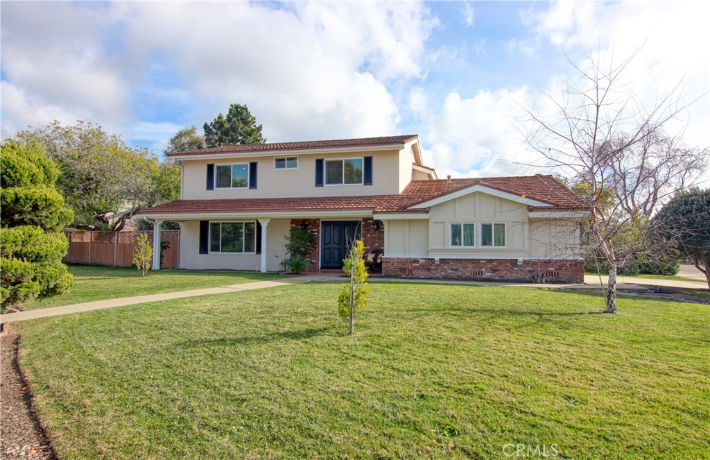 464 Foxenwood Drive, Santa Maria, CA 93455